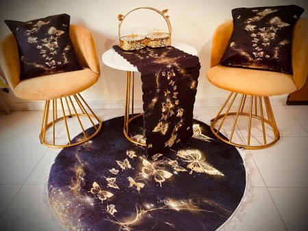 سجادة " الفراشات الذهبية"